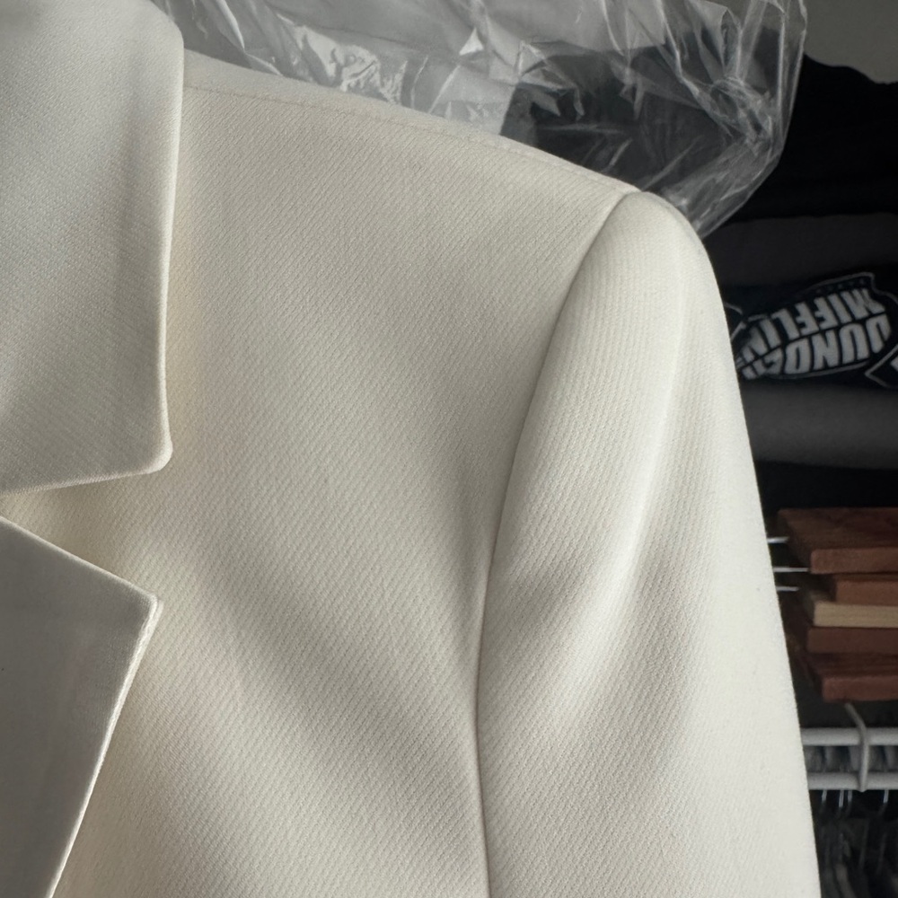 NWOT Zara White Tuxedo Jacket - Picture 10 of 13